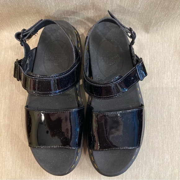 DR  MARTENS Sz 10 Voss Patent Leather Platform Buckle Closure Sandals - Picture 4 of 11